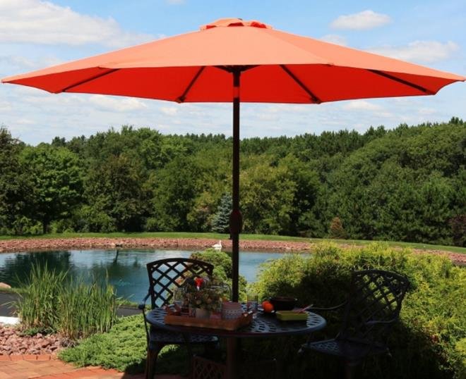 Sunnydaze 9-Foot Aluminum Spun-Poly Market Umbrella with Auto Tilt and Crank